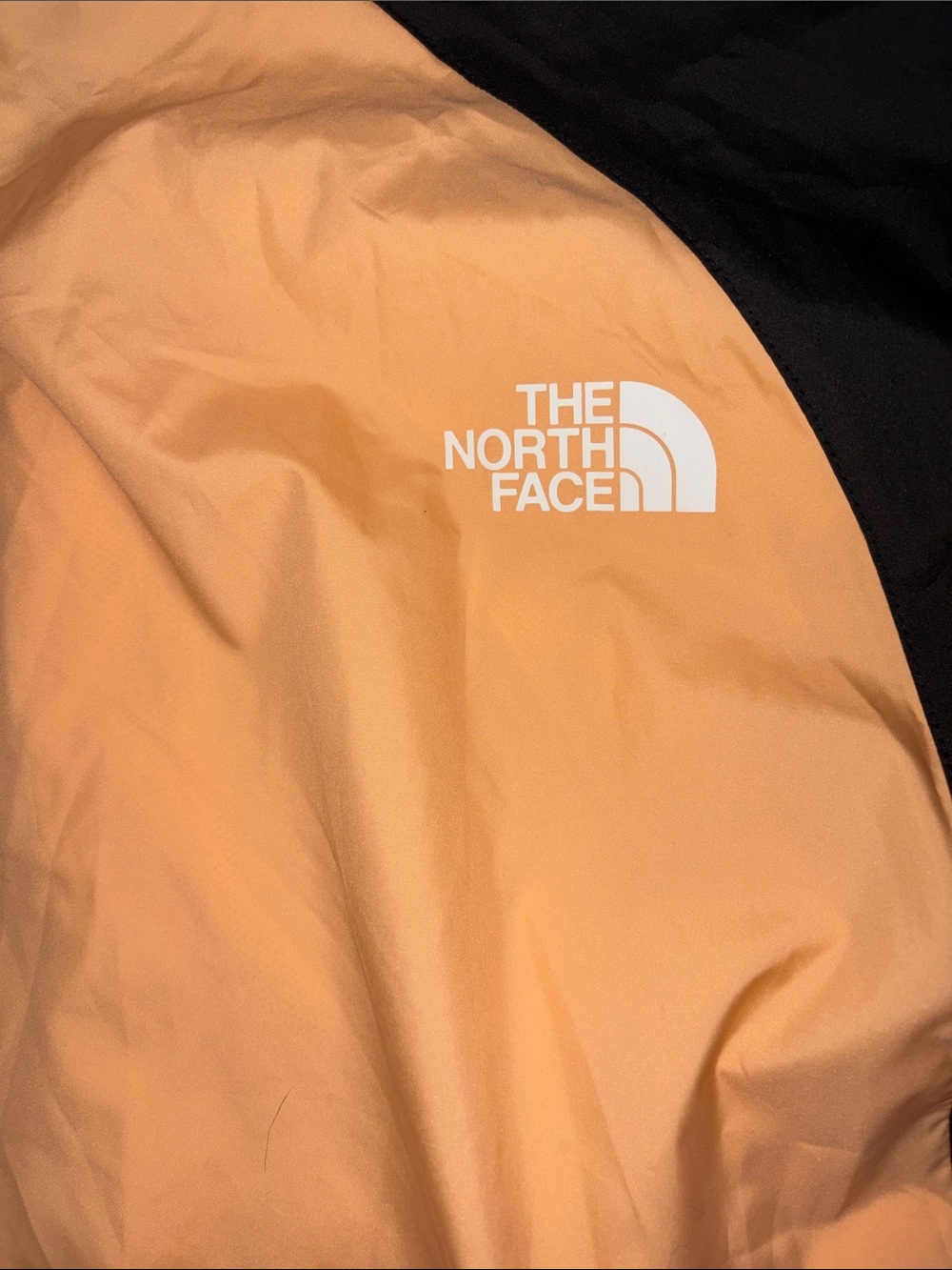 The North Face Womens Peach, Black & White Windbreaker Jacket and Joggers Set - Picture 7 of 14